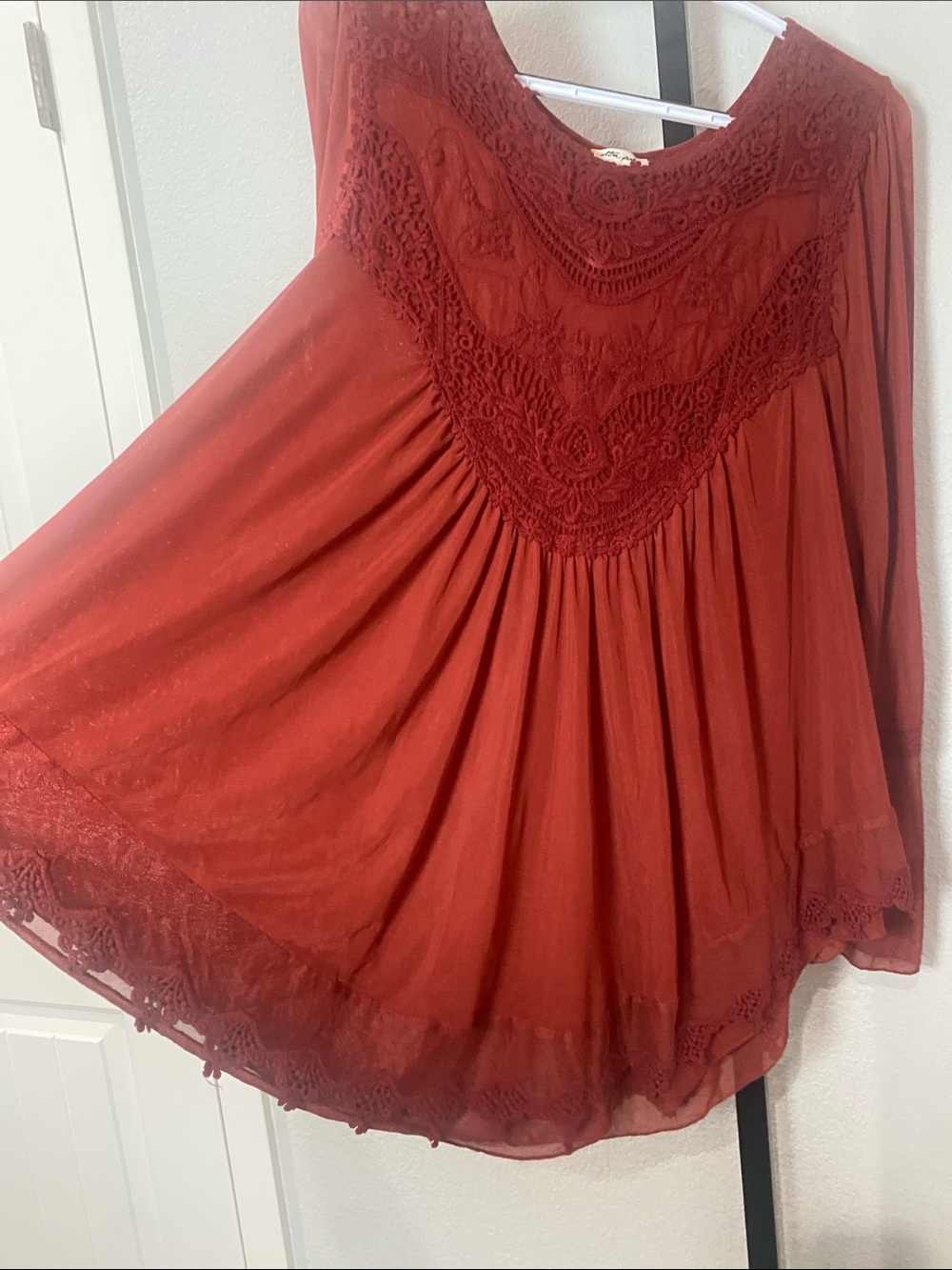 Ultra Pink Rust Red Lace Yoke Tunic Top xl - Picture 7 of 7